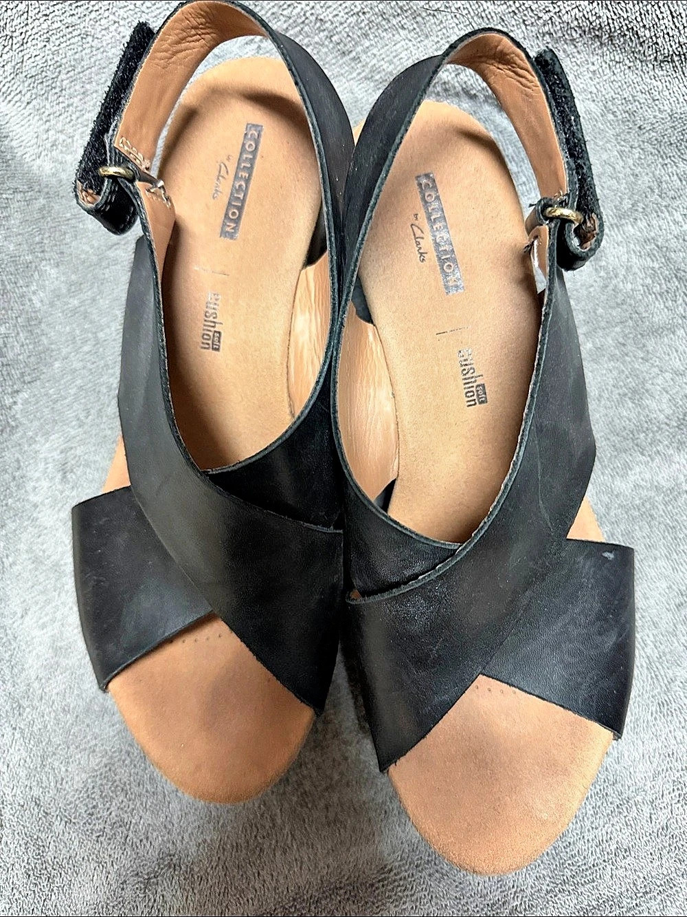 Clarks Collection by Clarks Black Leather-Look Wedge Sandals US 8.5